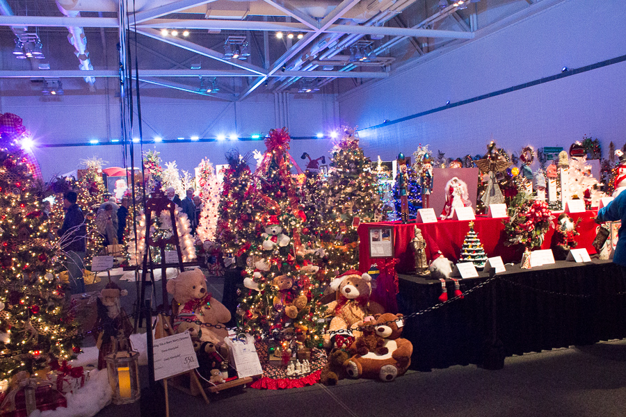 2017 Akron Children's Hospital Tree Festival | JM Creates Blog