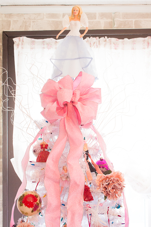 Office Holiday Decor 2018 | Created by Jen Blog