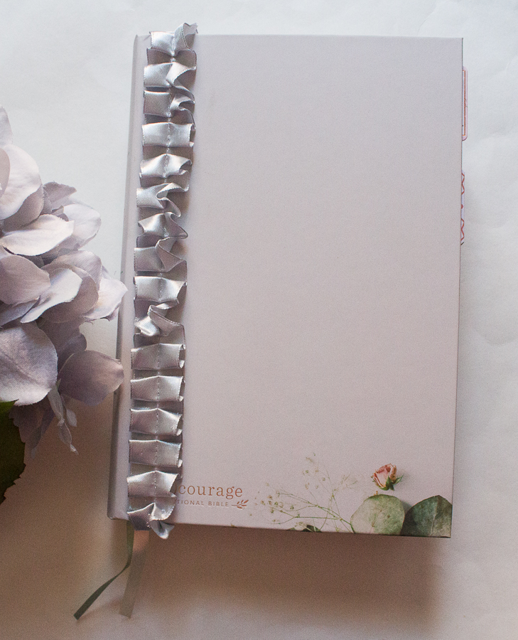 (in)courage Bible | Created by Jen Blog