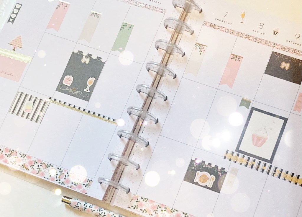 Happy Planner Weekly Spread | Hello&nbsp;April!